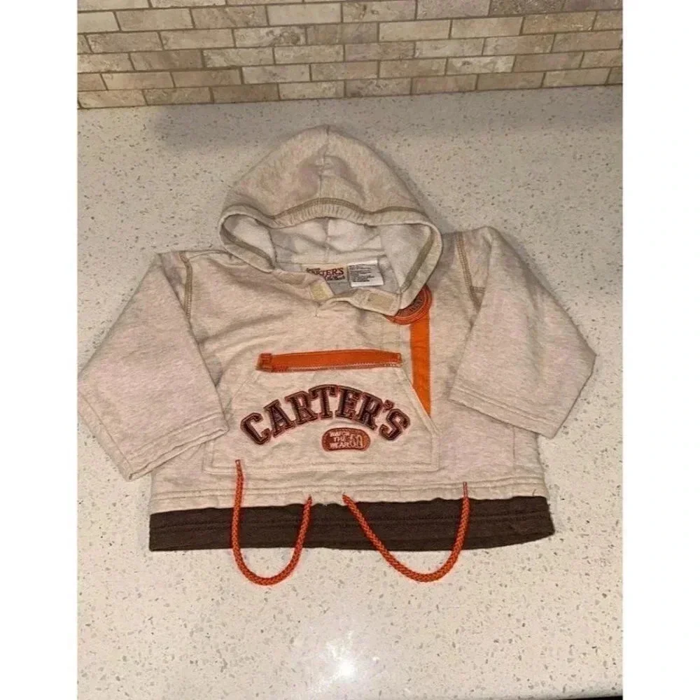 Carters watch the wear vintage baby hoodie 2t BN‎